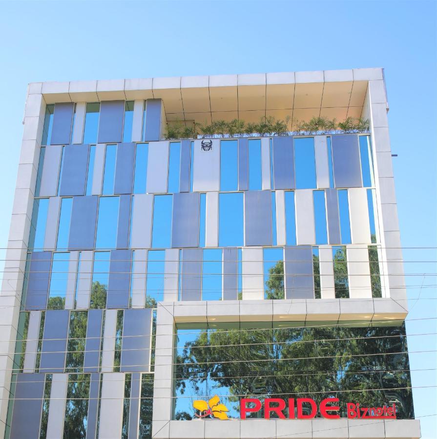 Pride Biznotel Haldwāni Dış mekan fotoğraf